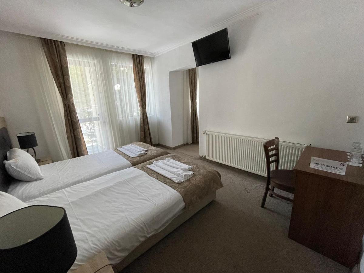 Hotel Merdjan سارنيتسا المظهر الخارجي الصورة