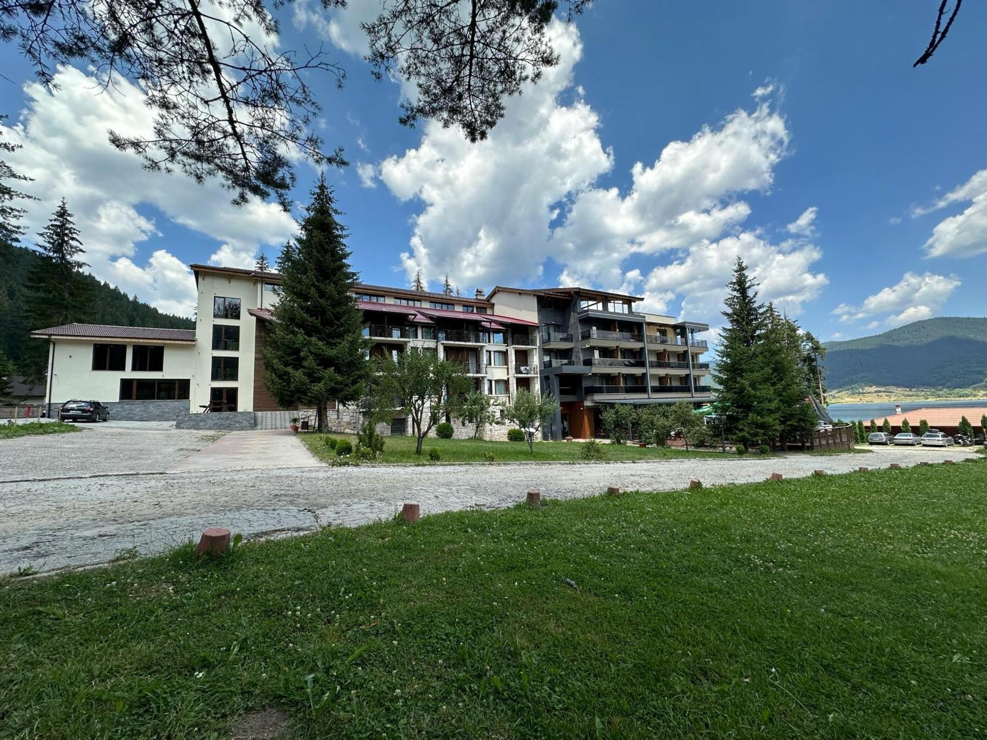 Hotel Merdjan سارنيتسا المظهر الخارجي الصورة